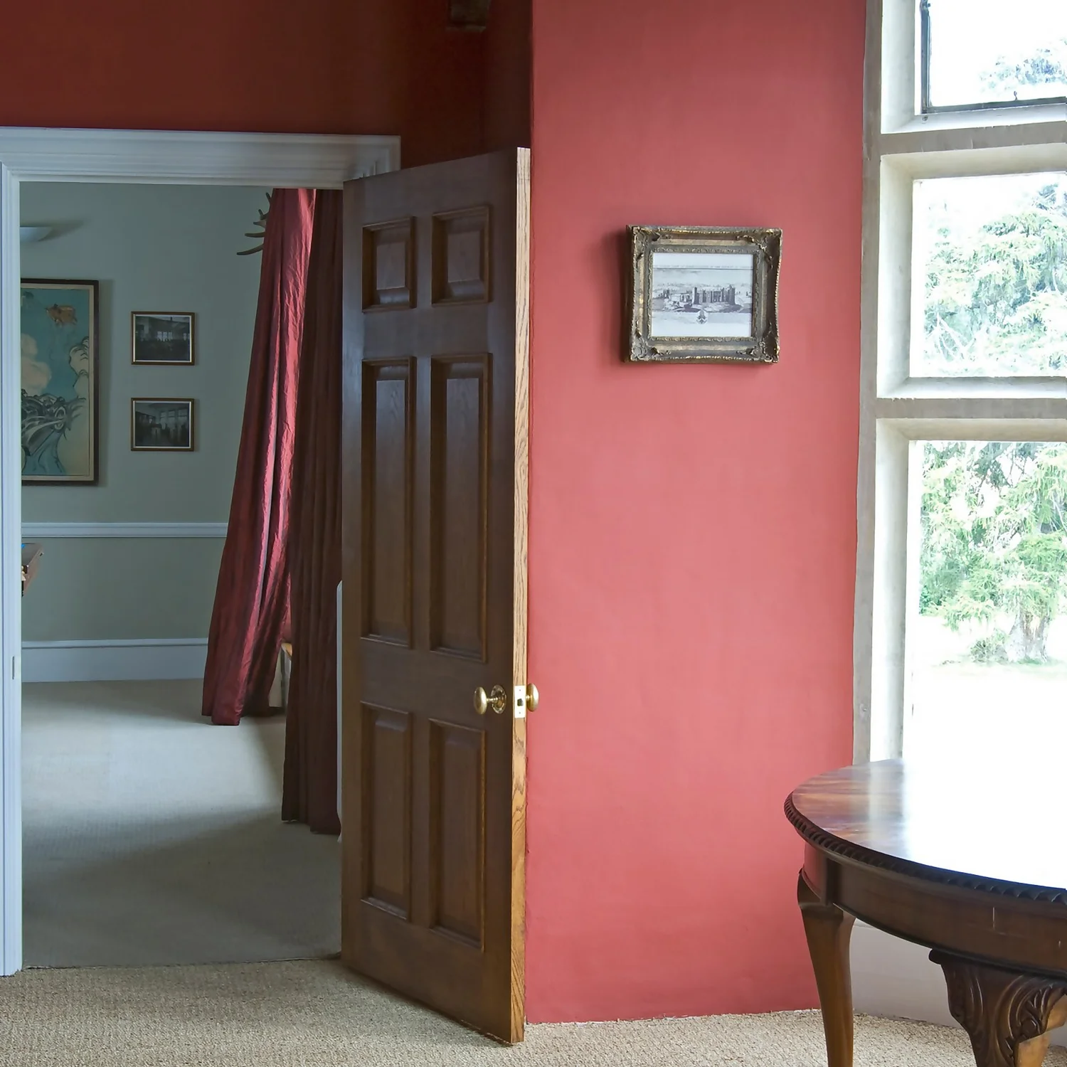 Farrow & Ball Estate Eggshell Paint Radicchio - 750ml 2 Farrow & Ball Estate Eggshell Paint Radicchio - 750ml - Image 2