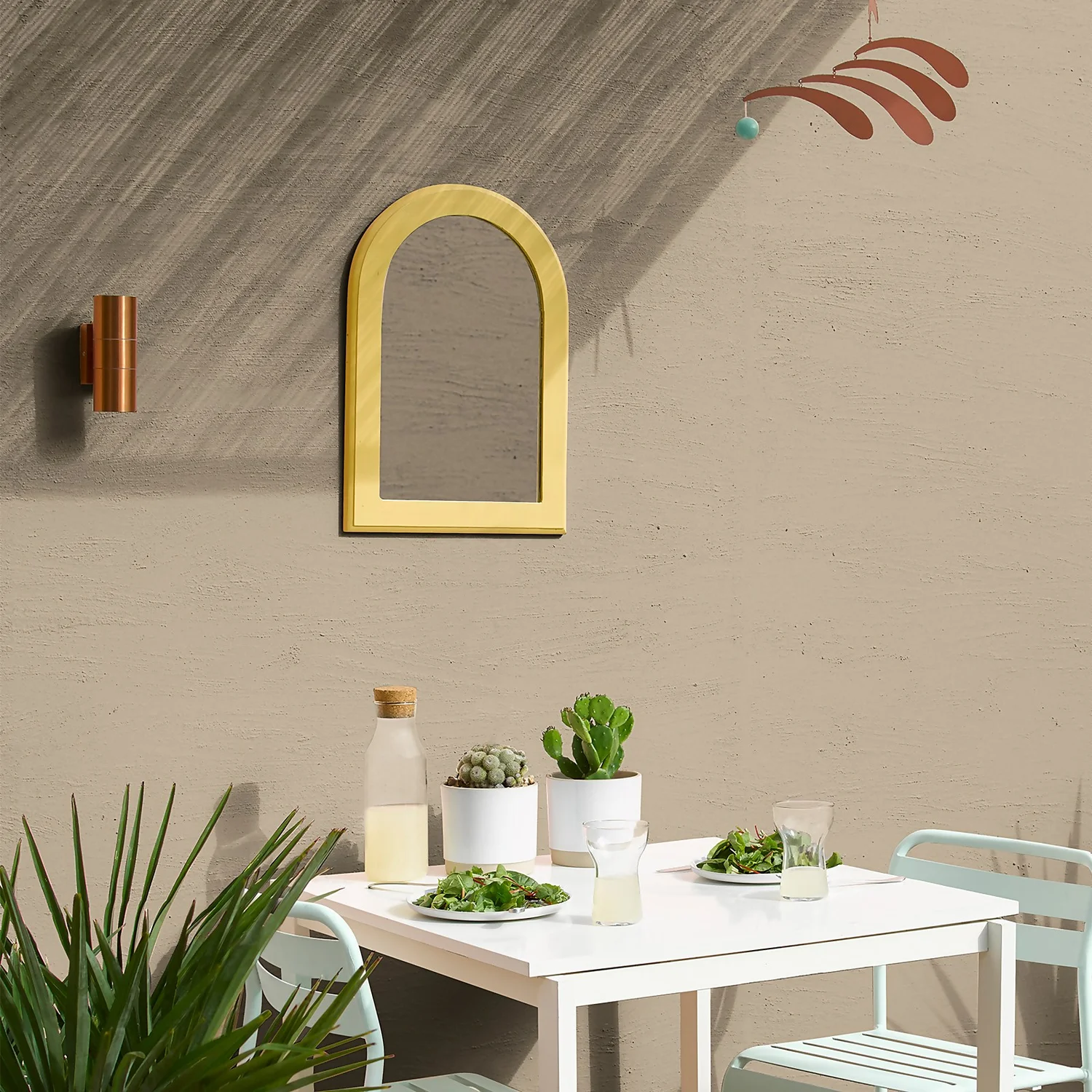 Sandtex® Ultra Smooth Masonry Paint Mid Stone - 2.5L 4 Sandtex® Ultra Smooth Masonry Paint Mid Stone - 2.5L - Image 4