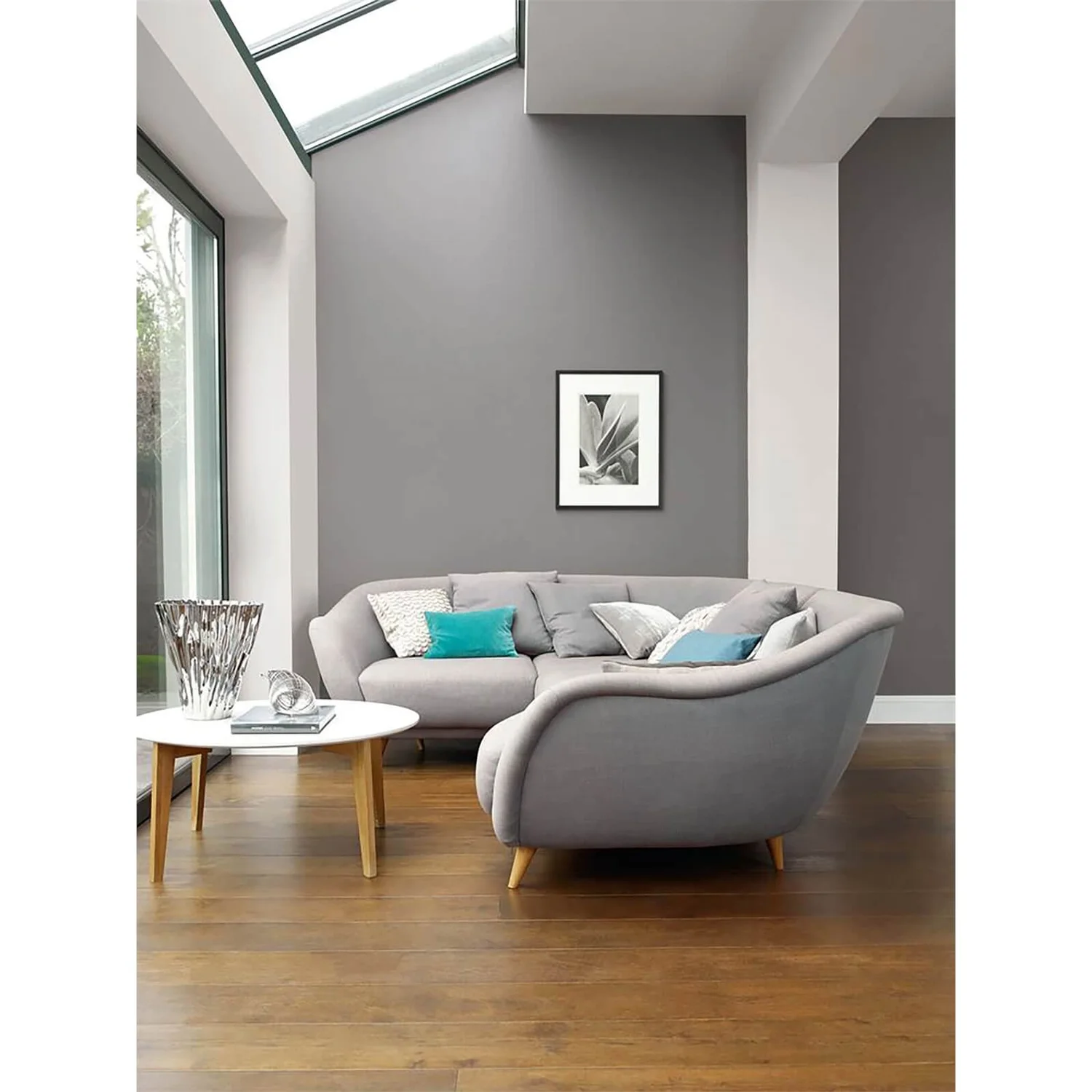 Dulux Easycare Bathroom Warm Pewter Soft Sheen Paint - 2.5L 2 Dulux Easycare Bathroom Warm Pewter Soft Sheen Paint - 2.5L - Image 2