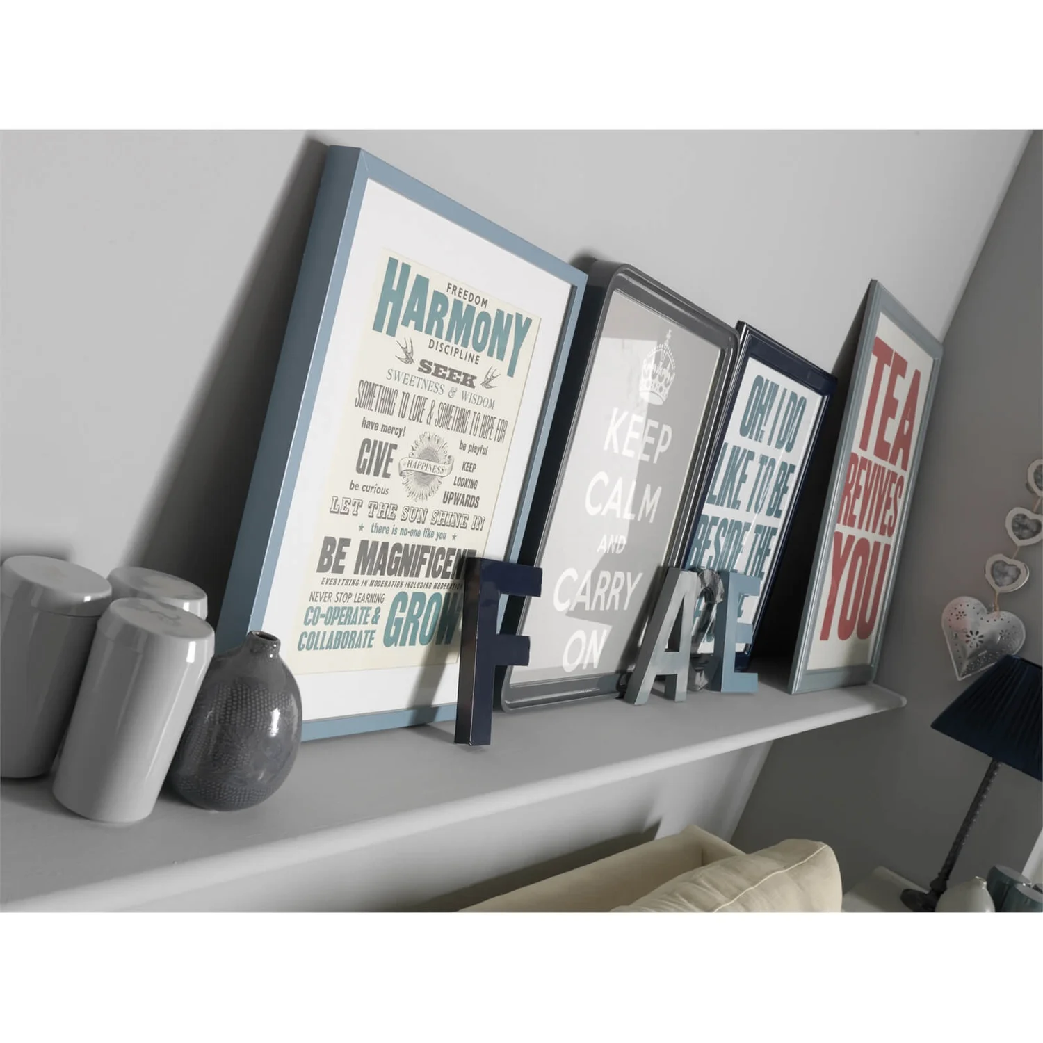 Rust-Oleum Spray Paint - Navy Blue - 400ml 2 Rust-Oleum Spray Paint - Navy Blue - 400ml - Image 2