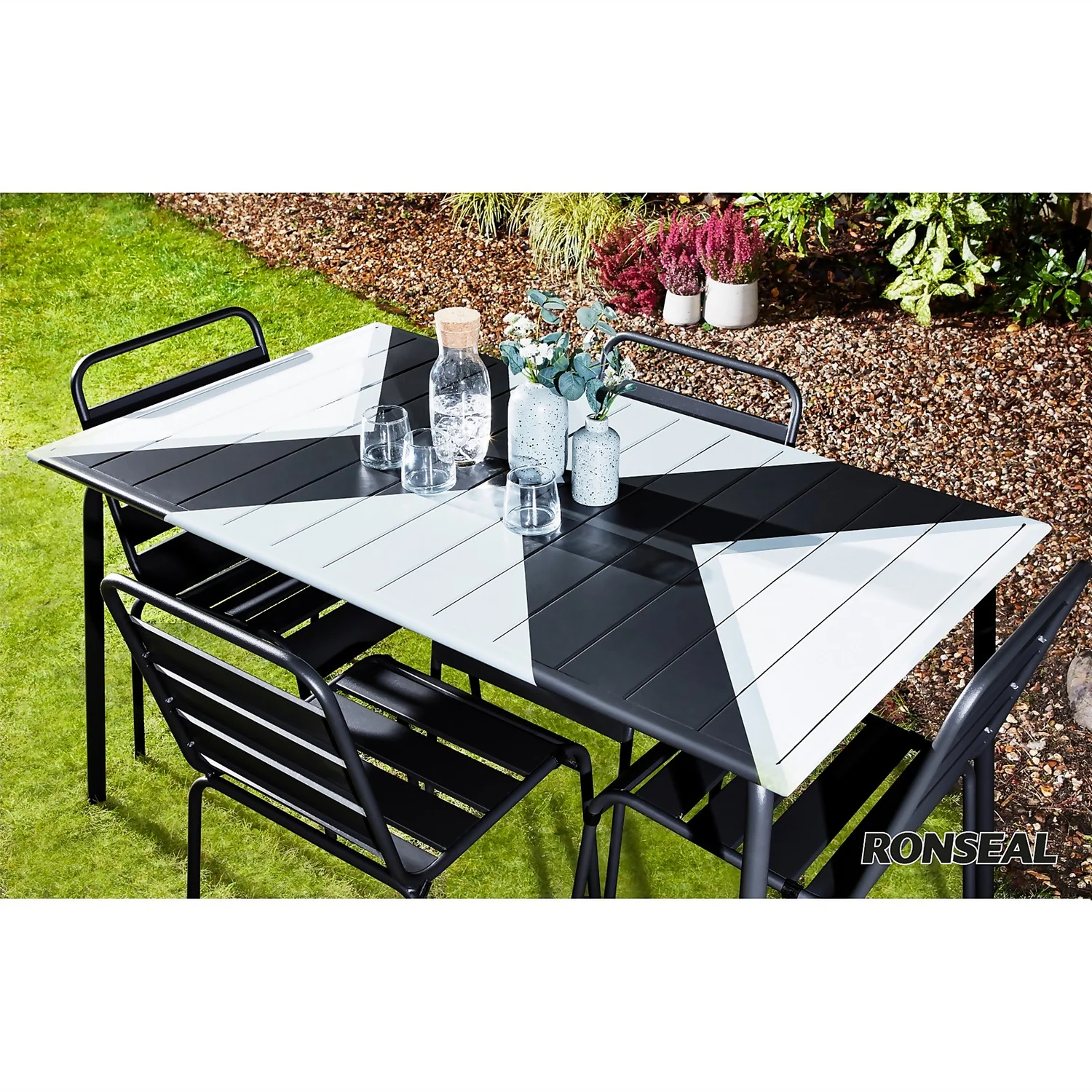 Ronseal Direct Metal Paint Black Matt 750ml 5 Ronseal Direct Metal Paint Black Matt 750ml - Image 5