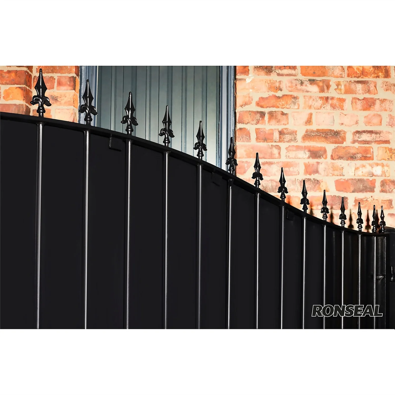 Ronseal Direct Metal Paint Black Matt 750ml 2 Ronseal Direct Metal Paint Black Matt 750ml - Image 2