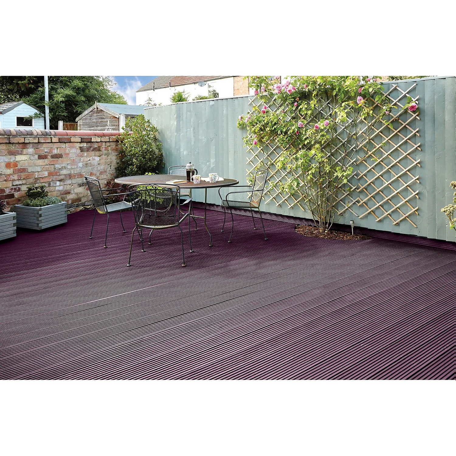 Ronseal Ultimate Protection Decking Paint Blackcurrant - 2.5L 2 Ronseal Ultimate Protection Decking Paint Blackcurrant - 2.5L - Image 2